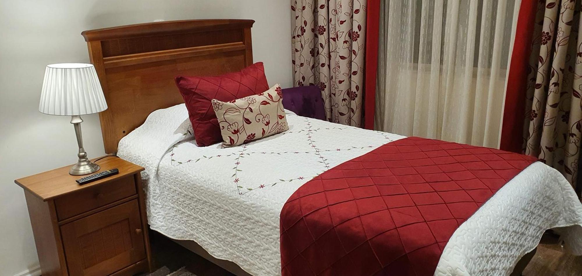 Hotel Puerta Del Lago Пуэрто-Варас Экстерьер фото