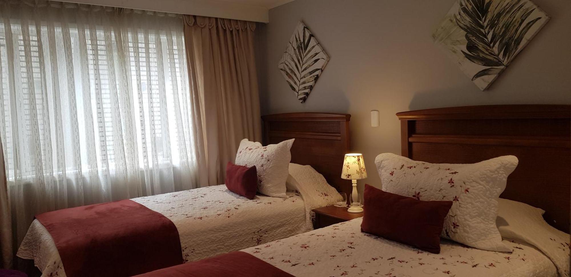 Hotel Puerta Del Lago Пуэрто-Варас Экстерьер фото